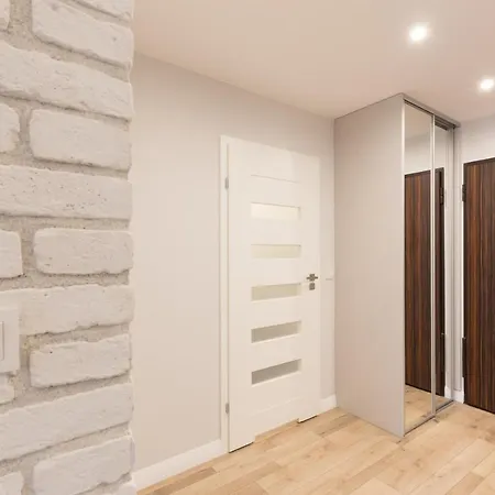 Apartlogy Aura2 105 - Experience Intelligent Living While Travelling アパート